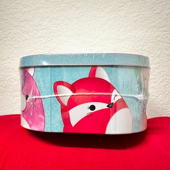 Squishmallow WENDY the FROG COLLECTOR’S TIN NEW UNOPENED - Picture 4 of 5